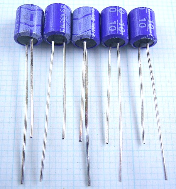 Конденсатор 10uf 10v