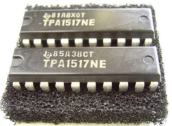 TPA1517NE 6W+6W（4Ω） ステレオパワーアンプIC 2個