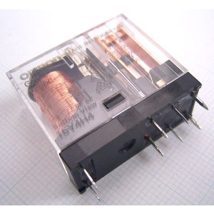 画像: オムロン 2回路（2c接点）パワーリレー G2R-2-12V DC