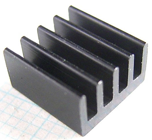 画像2: 放熱板 DIP8用  8.8mm × 8.8mm × 5.0mm 2個